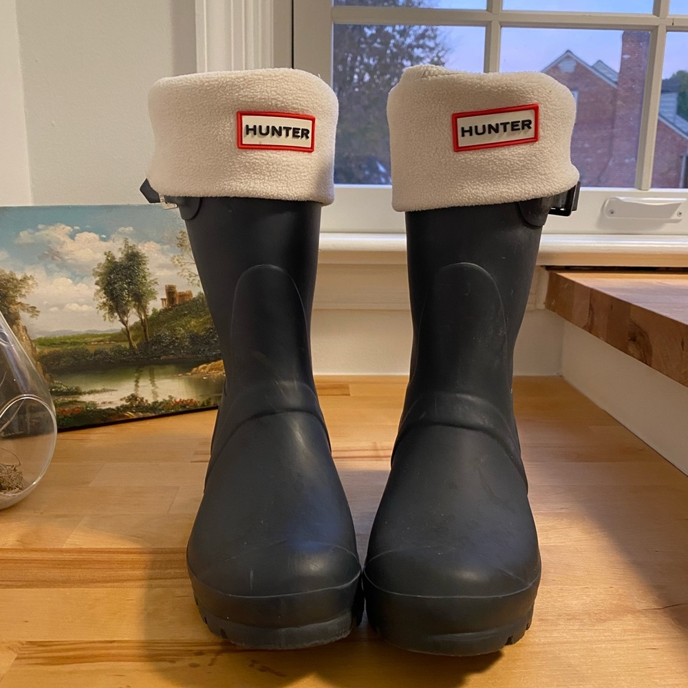 Hunter boots with fleece socks - Size 6